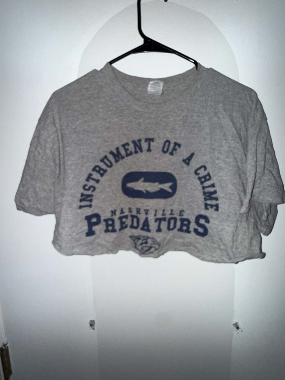 Nashville Predators 'Instrument of a Crime' Graphic Cropped T-Shirt
